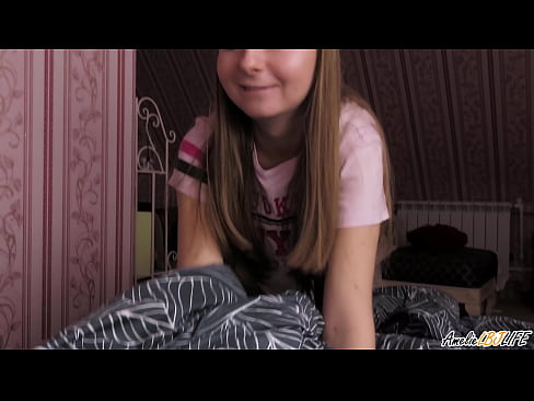 ❤️ Blondie imeb oma BFF-i sügavalt ja saab sperma suhu ❤️❌ Porno at et.passiveincome1.ru ﹏